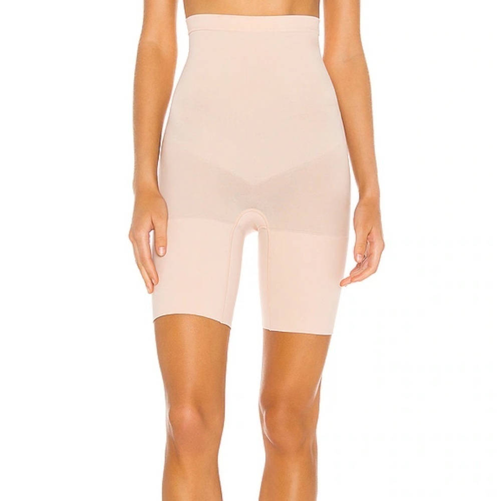 NWT SPANX ASSETS Mid Thigh High Waist Shaper Nude Size 2 - Picture 4 of 7
